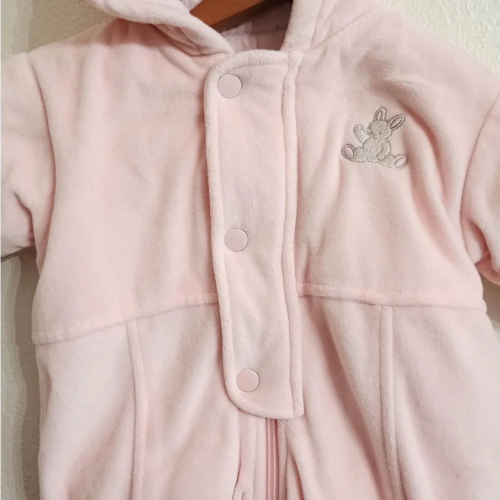 Vintage Carter's Pink Velour Plush Soft Snowsuit Girls 3-6 Mo Hooded Bunny
